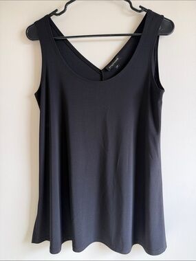 Black Scoop Neck A-Line Top